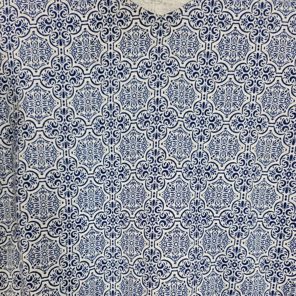 Chicos Womens Ultimate Tee 1 M 8 Blue White Geo Print 3/4 Sleeve V Neck